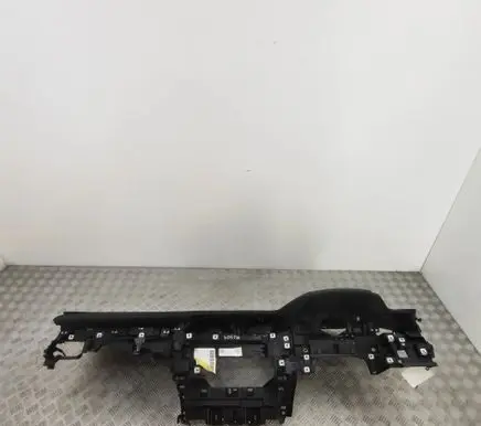 Audi e-tron Dashboard 4KR857001E 4KR857033