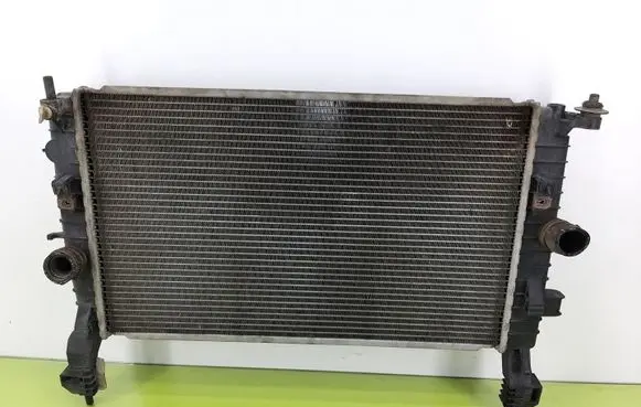 Opel Meriva A Coolant radiator 