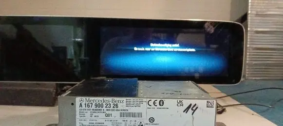 Mercedes-Benz A W177 AMG Radio/CD/DVD/GPS head unit A1679002326