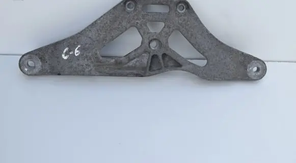 Audi A6 S6 C6 4F Rear differential/diff mount bracket 4F0599287