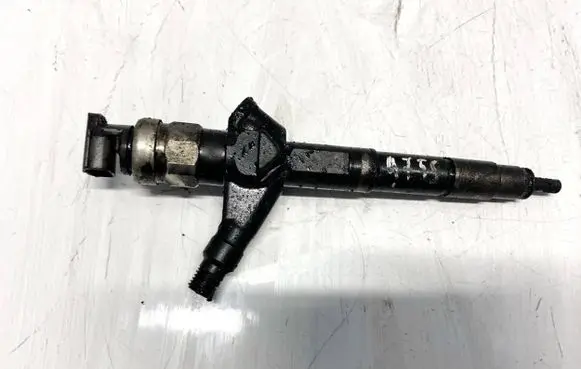 Nissan Pathfinder R51 Fuel injector 16600EB300 01H12775