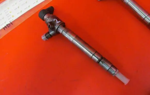 Peugeot Boxer Fuel injector BK2Q9K546AG A2C59517051