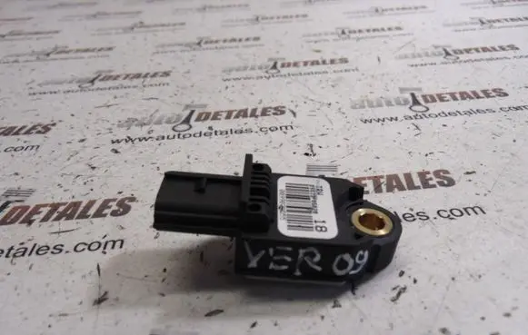 Toyota Verso Airbag deployment crash/impact sensor 8983105020