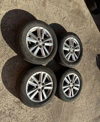 Mitsubishi ASX R17 alloy rim 