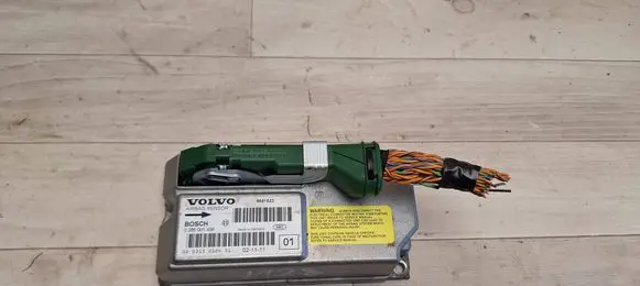 Volvo S80 Airbag control unit/module 0285001456