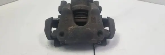 Renault Clio IV Front brake caliper