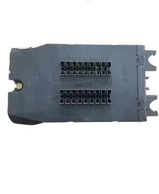 Mercedes-Benz E W212 Fuse module 0005400650 08501002