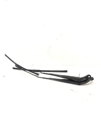 Honda Civic IX Front wiper blade arm