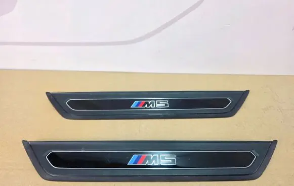 BMW M5 G90 Sill/side skirt trim 