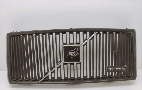 Volvo 240 Front grill 1247286 1MP6950