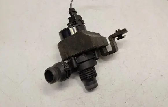 BMW 5 E60 E61 Electric auxiliary coolant/water pump 64216917700