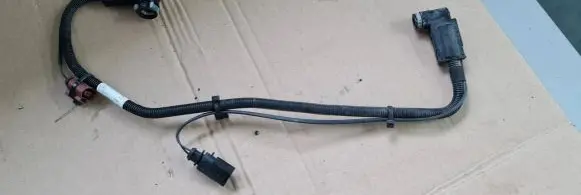 Audi Q5 SQ5 AdBlue liquid reservoir 8R0131912