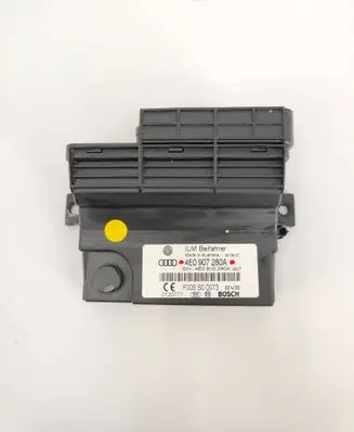 Audi A8 S8 D3 4E Power management control unit 4E0907280A F005S00073 4E0910280A