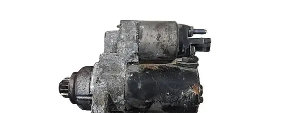 Volkswagen Golf V Starter motor 0001120408 02T911023M