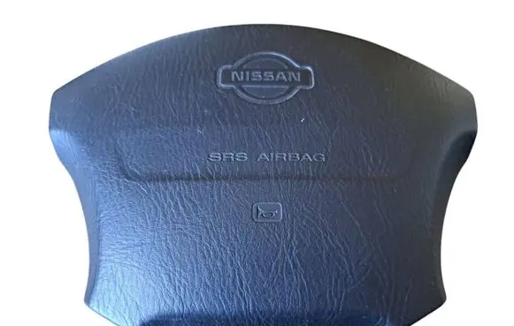 Nissan Almera Steering wheel airbag
