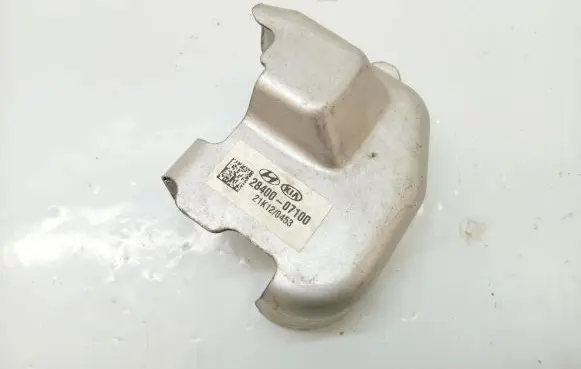 Hyundai i30 Exhaust heat shield 28400-07100