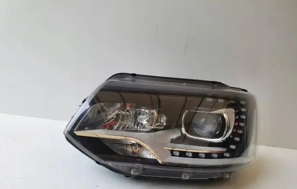 Volkswagen Multivan T5 Headlight/headlamp 7E5941015