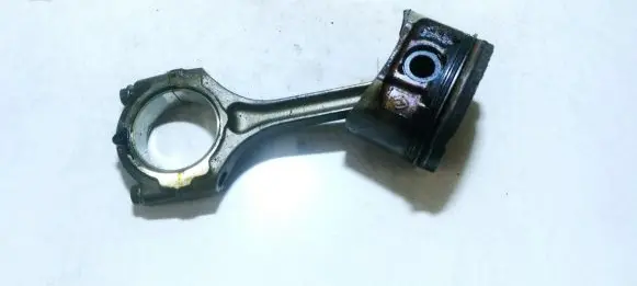 Renault Scenic I Piston with connecting rod 10155