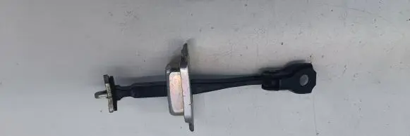 Renault Kadjar Front door check strap stopper