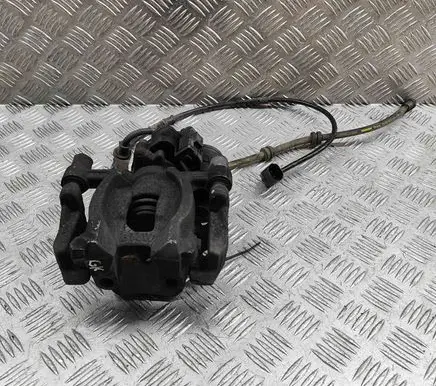 BMW X2 F39 Rear brake caliper 6883027 6883033