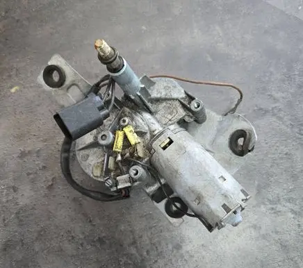 Ford Escort Rear window wiper motor 91ag17k441w2b 8641774410