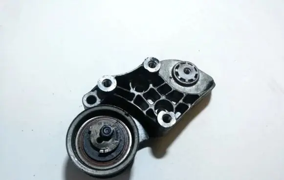 Opel Omega B2 Generator/alternator belt tensioner 337054eb