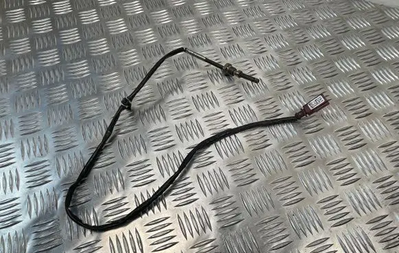 Audi SQ7 Exhaust gas temperature sensor 057906088AH