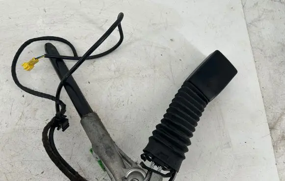 Mercedes-Benz SLK AMG R171 Front seatbelt buckle A1718600669 305396200