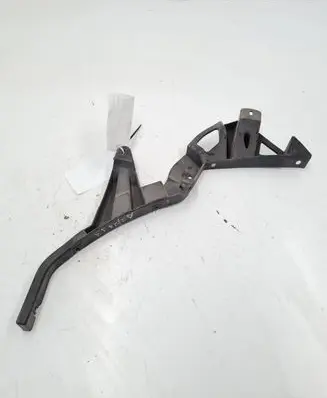 Audi A2 Front bumper mounting bracket 8Z0854729
