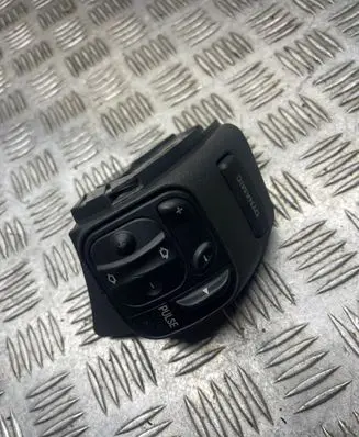 Mercedes-Benz E W211 Seat control switch 2158207210