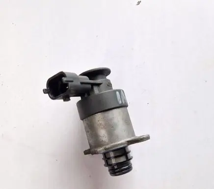 Opel Insignia B Fuel pressure regulator