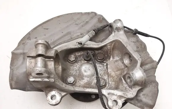 BMW 7 E65 E66 Front wheel hub