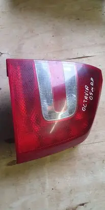 Skoda Octavia Mk2 (1Z) Rear/tail lights 1Z9945