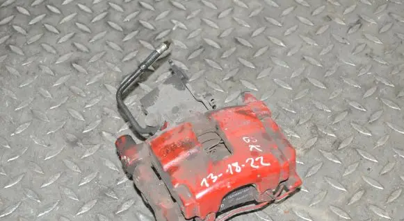 Rear brake caliper