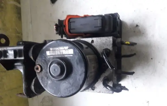 Honda Accord ABS Pump 00008987D1