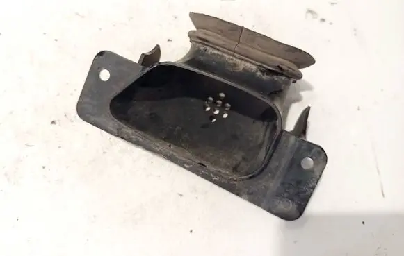 Volvo C30 Air intake duct part 7210100400