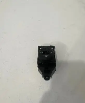 KIA Picanto Wing mirror switch
