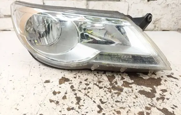 Volkswagen Tiguan Headlight/headlamp 1LD247038 24703824000064