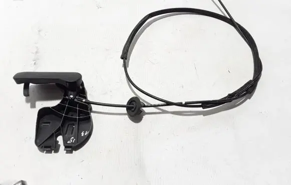 Audi A3 S3 8V Engine bonnet (hood) release handle 8T1823633