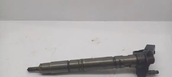 Audi A6 C7 Fuel injector 059130277CD 0445117022