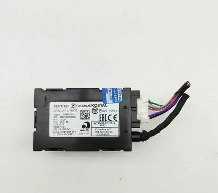 Mitsubishi Outlander Keyless (KESSY) go control unit/module 8637C121 K9499002