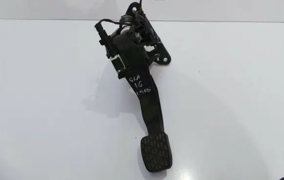 Clutch pedal