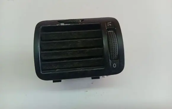 Volkswagen PASSAT B5 Dash center air vent grill 95162323