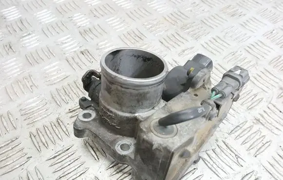 Toyota Avensis Verso Engine shut-off valve 8967221020