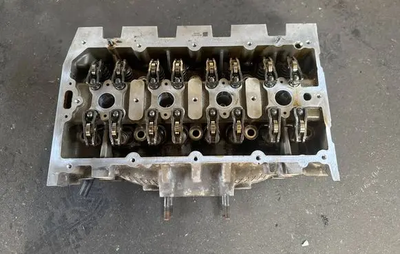 Audi Q3 8U Engine head 04E103404AS