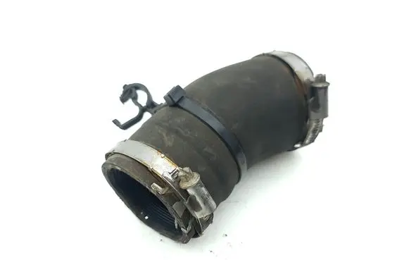 Land Rover Discovery Sport Intercooler hose/pipe GJ326K863AA