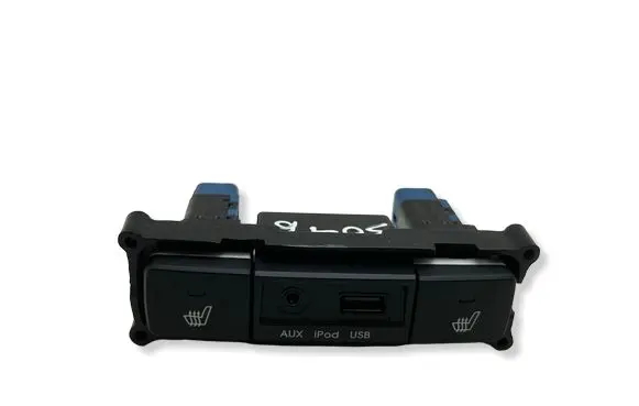 Hyundai i20 (PB PBT) Seat heating switch 961201J000