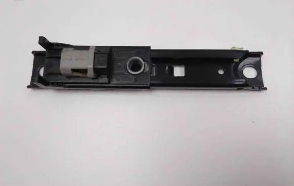Opel Mokka Seat belt adjustment motor 13685757