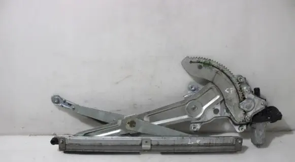 Suzuki Swift I Front window lifting mechanism without motor