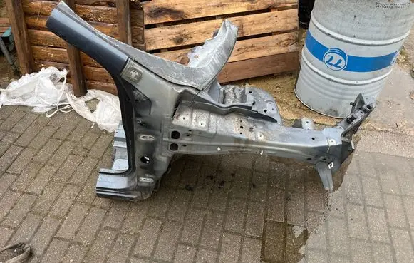Renault Kadjar Front quarter panel 